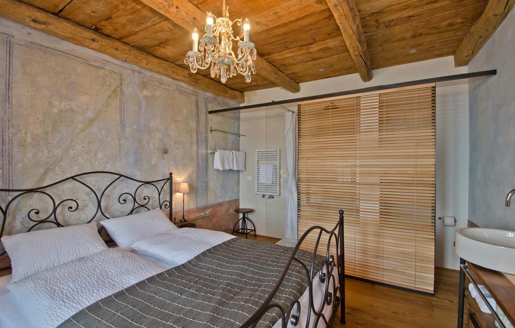 Case Di Sotto, House & Breakfast Muralto Номер фото