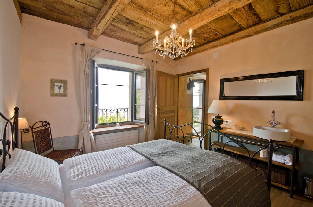 Case Di Sotto, House & Breakfast Muralto Номер фото